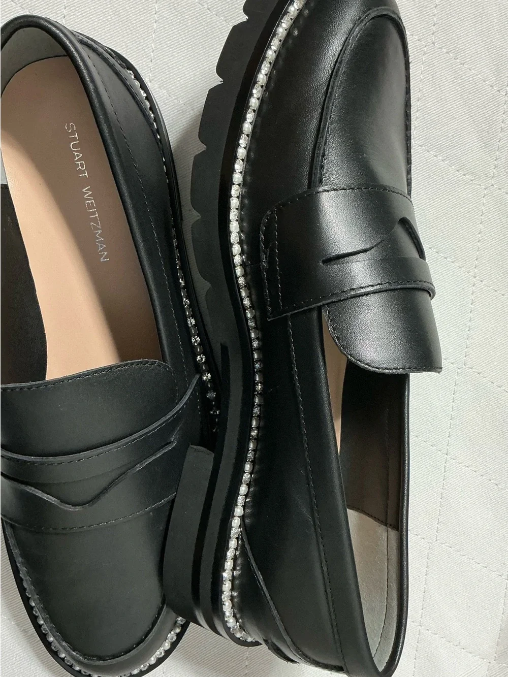 Stuart Weitzman Monty Black Leather Pearl Trim Penny Loafers Size 7.5 NWOB